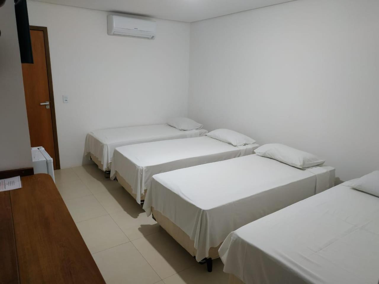 Hotel Lirio Carolina  Zewnętrze zdjęcie